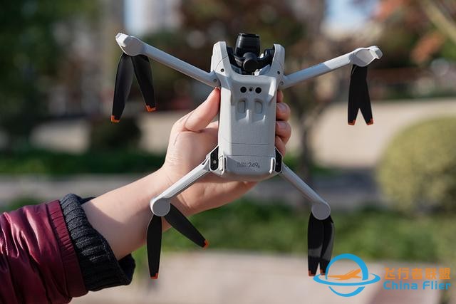 大疆DJI Mini 3无人机评测：精确定位，便携高画质与性价比的结合体-8.jpg