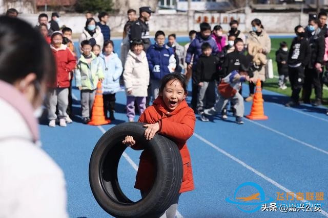 破窗突击！穿越机！现场拆弹！都是第一次见！-2.jpg