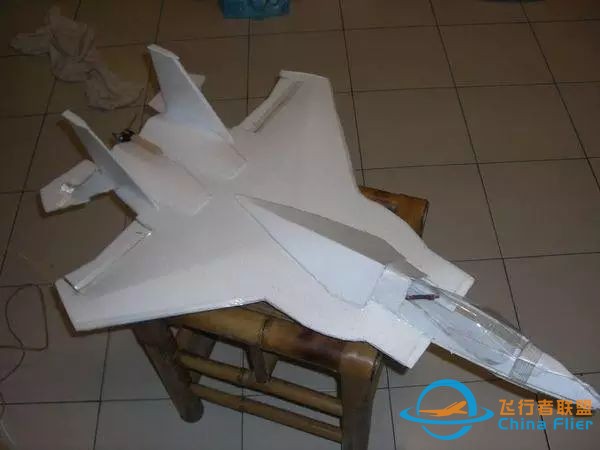 【航模】DIY F-16w29.jpg