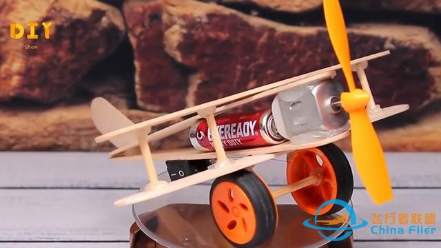 飞机模型教学，如何用木板制作一架电动小飞机（教程图解）-1.jpg