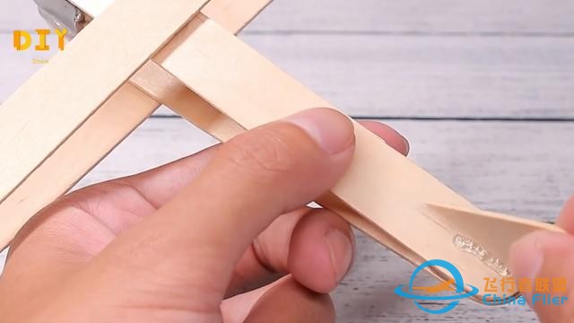 飞机模型教学，如何用木板制作一架电动小飞机（教程图解）-6.jpg