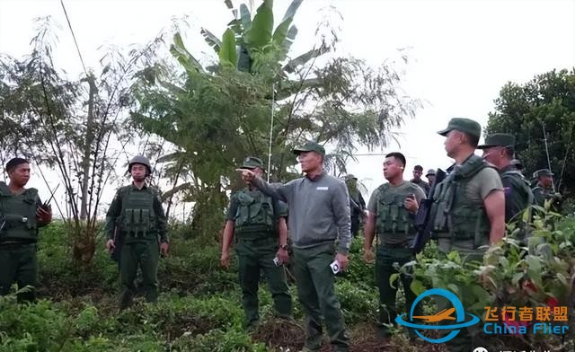 果敢军无人机轰炸缅北四大家族，战力飙升背后：森林捡获大批武器-3.jpg