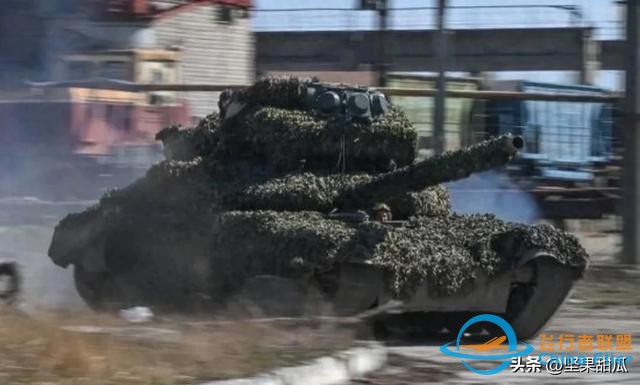 俄军干扰系统井喷，坦克装甲车陆续装备，乌军100万FPV威胁将下降-1.jpg