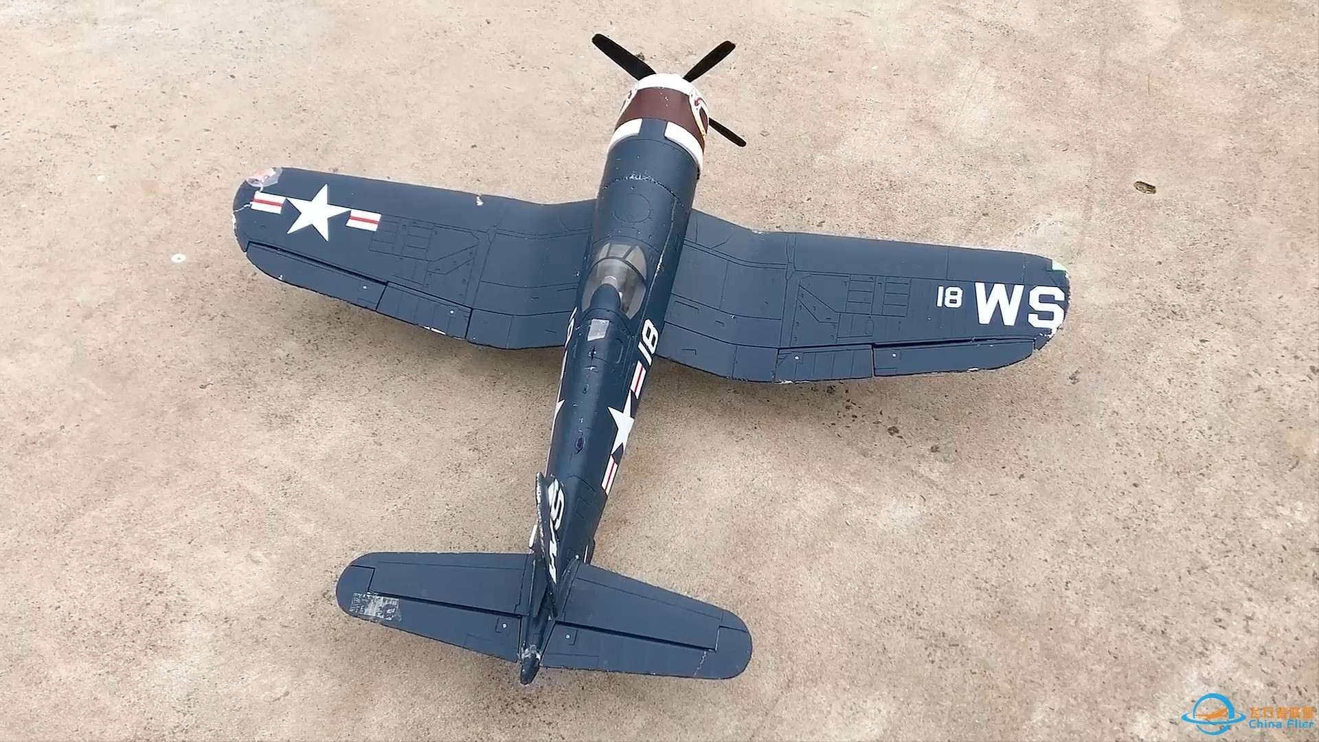 蓝箭1.1m海盗 F4U-4蓝箭航模1100mm海盗F4U飞行-1.jpg